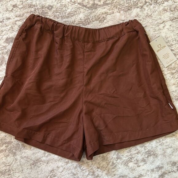 New with tags, Brixton Polanco shorts, Brown sepia medium - Picture 3 of 12